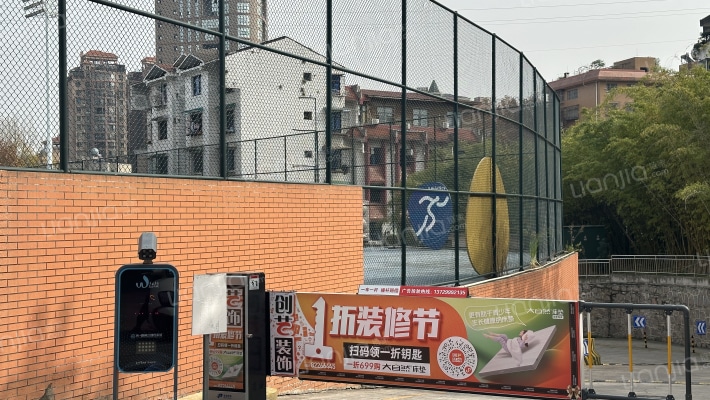 乌当区新添寨蓬山路外景图