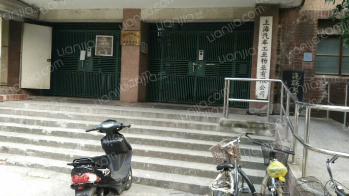 汽联大厦外景图