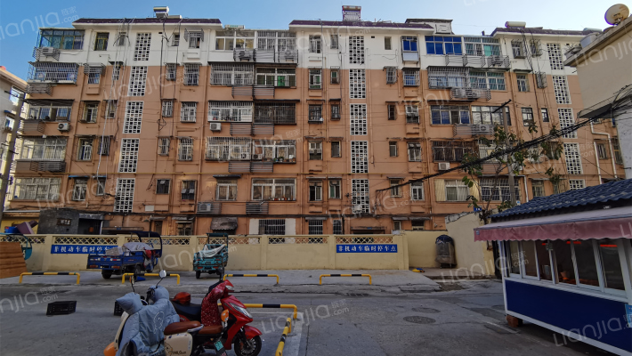 凌花公寓外景图