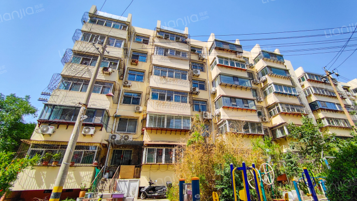 山大南路95号外景图