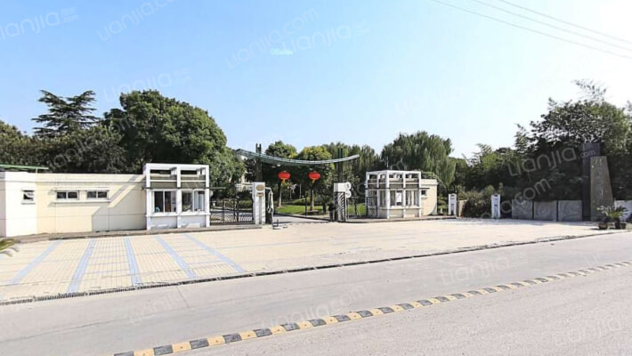 绿波花园别墅外景图