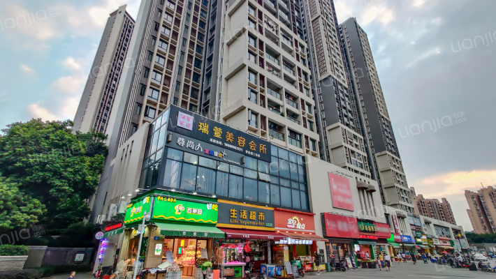 保利越秀岭南林语外景图