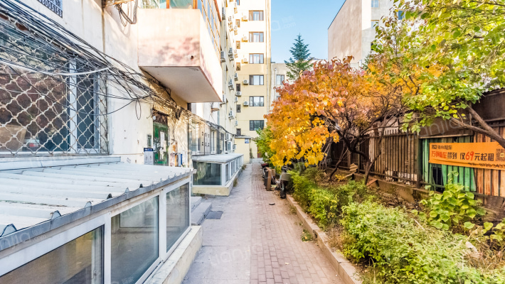 东鹰小区外景图