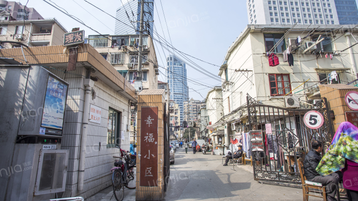 幸福小区外景图