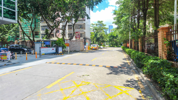 地产总公司宿舍外景图