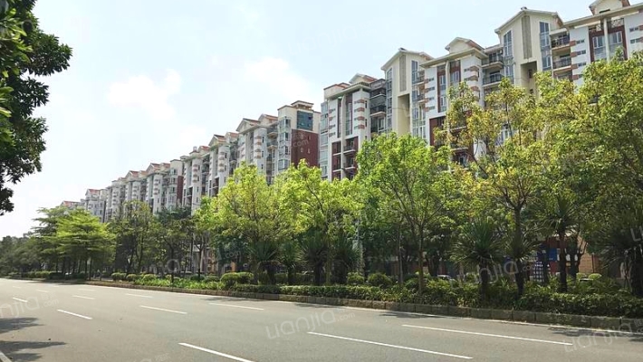 富盈加州阳光花园外景图