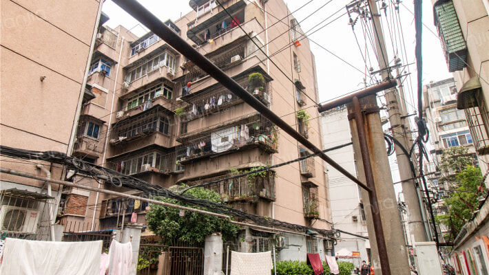 老车站路96到100号外景图