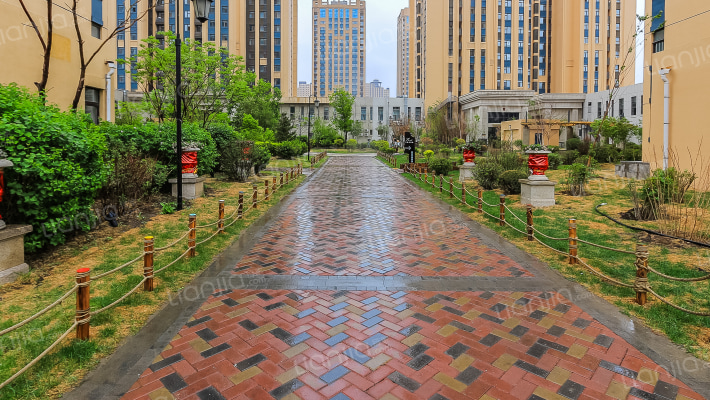 万达华宅外景图