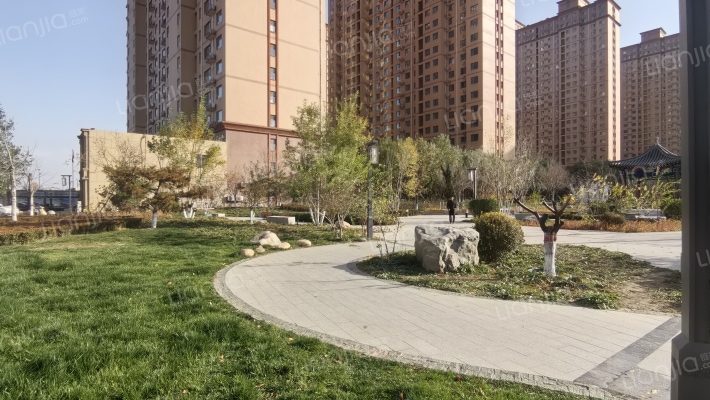 中润怡园外景图