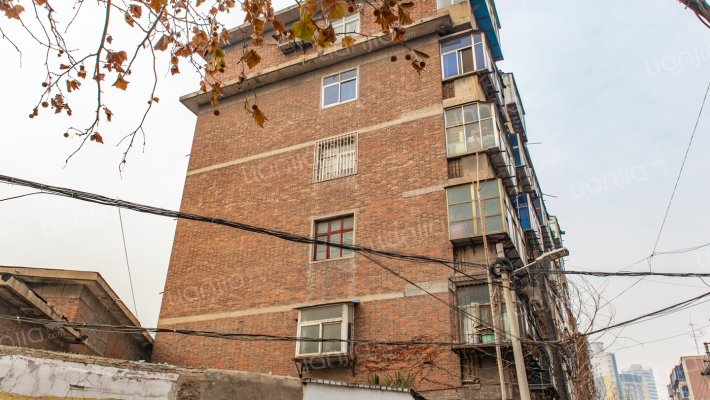 煤场北拐97号外景图