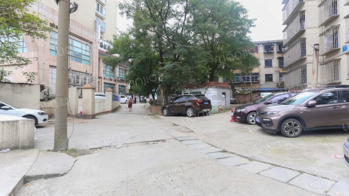 辉煌小区外景图