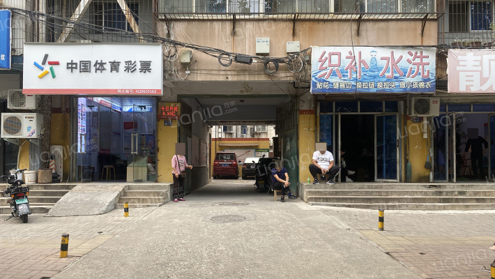 工商质监局家属楼外景图