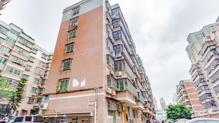 银山花园外景图