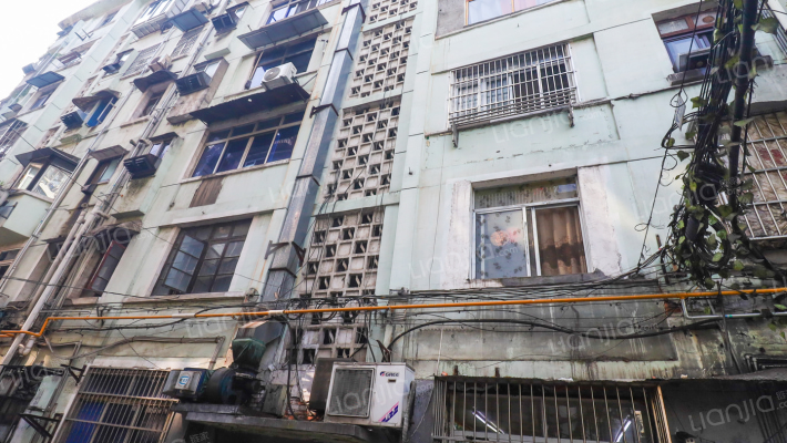 系马桩街123号外景图