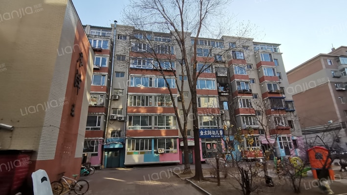 宏泽园小区外景图