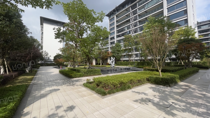 融创玖境臺外景图