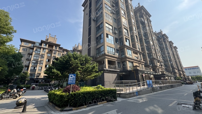 金湾名邸外景图