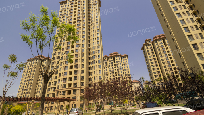 州河湾西园外景图