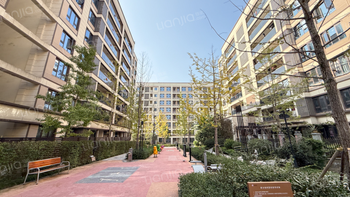 雅居乐美好时光名著外景图