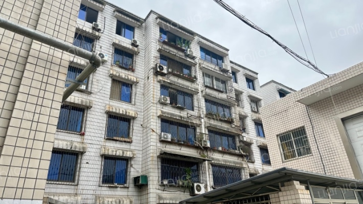 老电力宿舍外景图