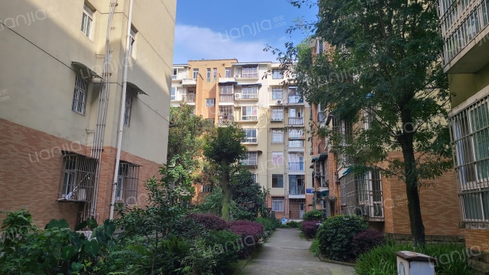 富轩豪景外景图