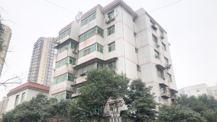 谭家小区外景图