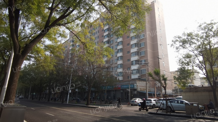 钻石公寓外景图