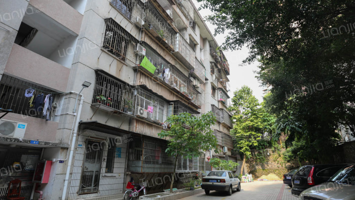 华丽路1050号外景图