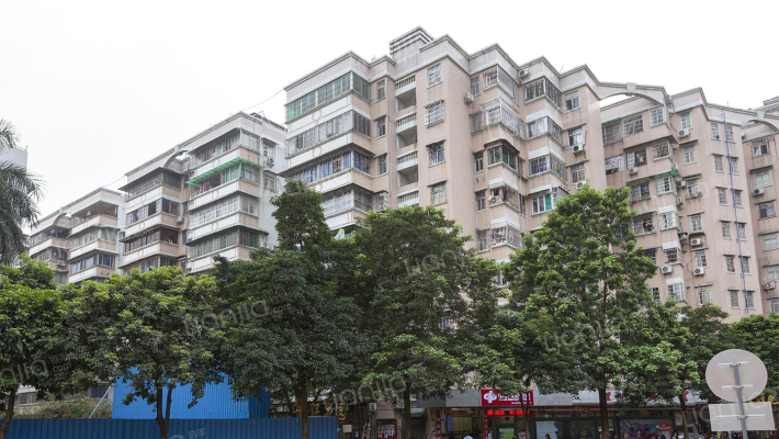 华保花园外景图