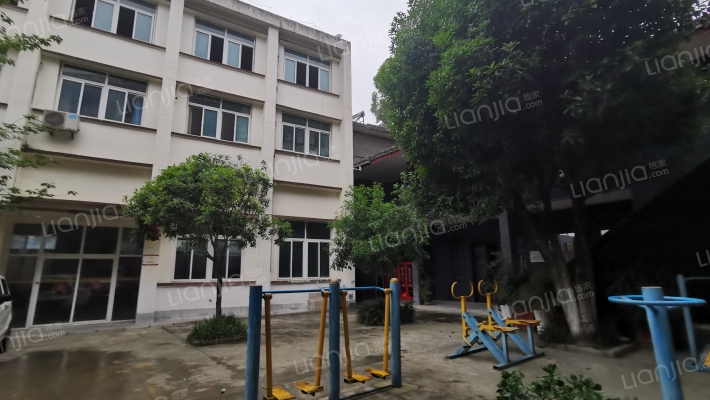 赞元街73号外景图