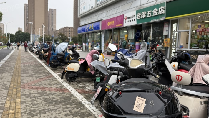 江南映月花园外景图