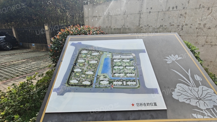 荷塘月苑外景图