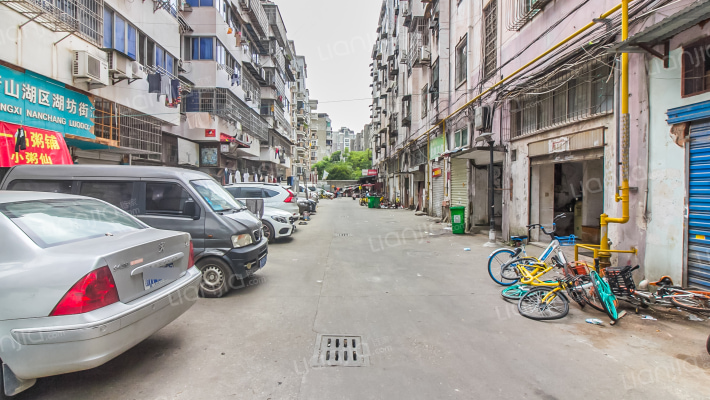 洛阳东路健康小区外景图