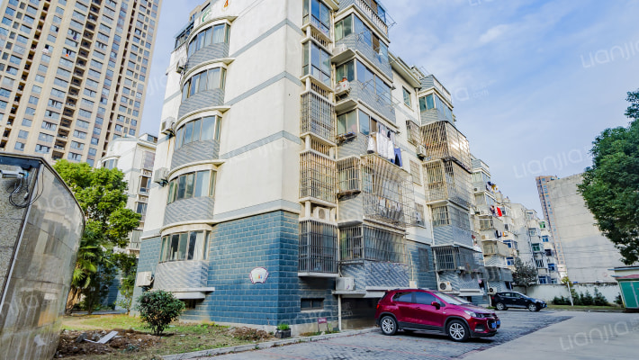 河滨佳园外景图