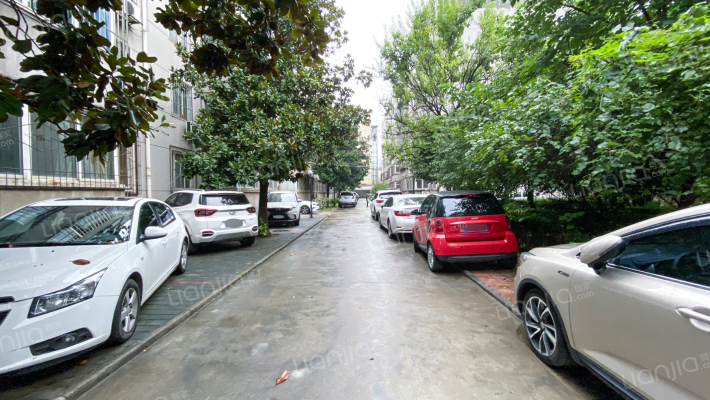 3402厂家属院外景图