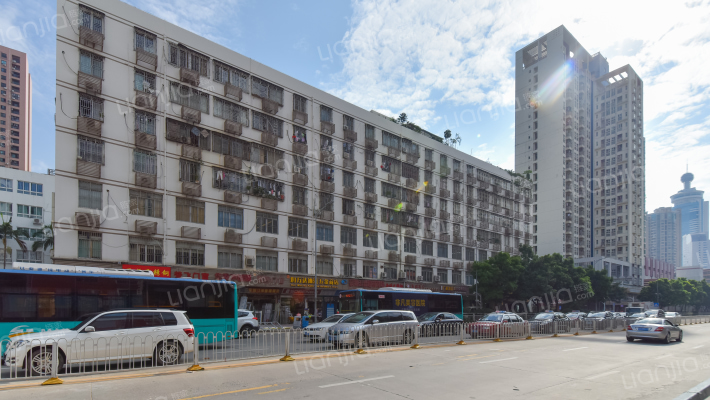 文锦中学教工楼外景图