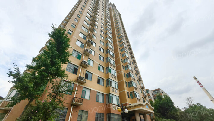 银河花园外景图