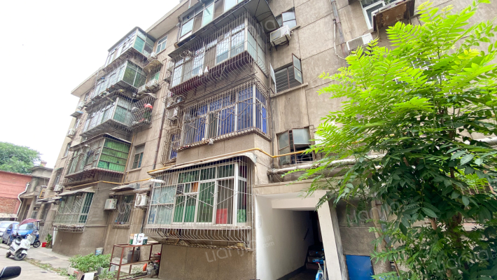 陕建安装集团第四工程公司咸宁路家属院外景图