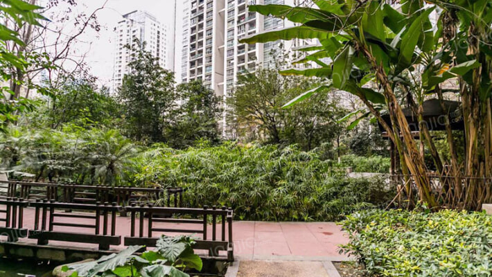 粼江峰阁外景图