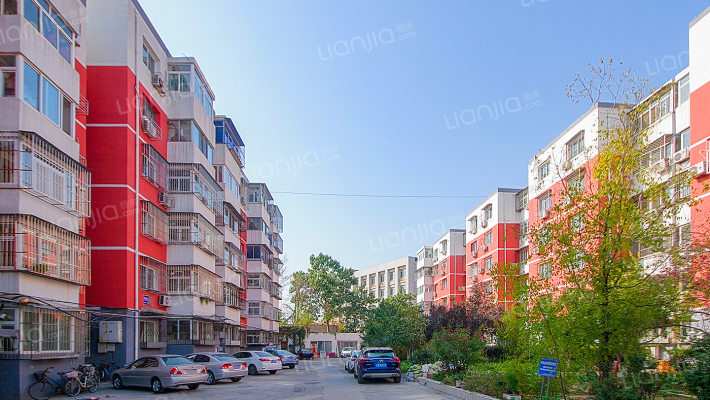 月华北大街外景图