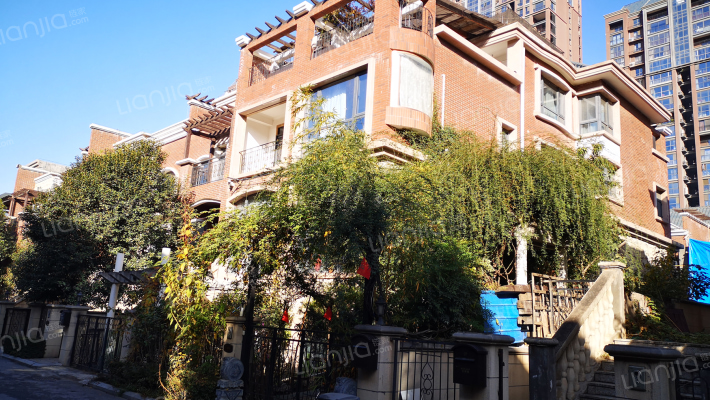 振业泊墅外景图