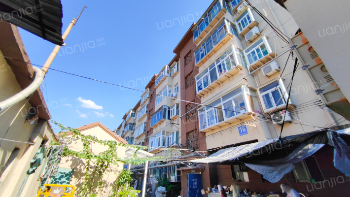 山大南路71号外景图