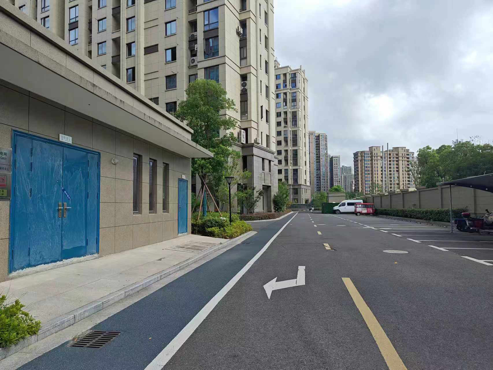 丁山郡府小区实景 7