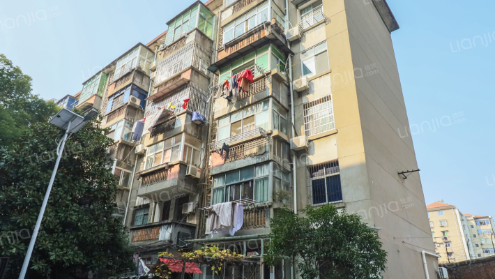 新魏路出版局宿舍（新魏路17号）外景图