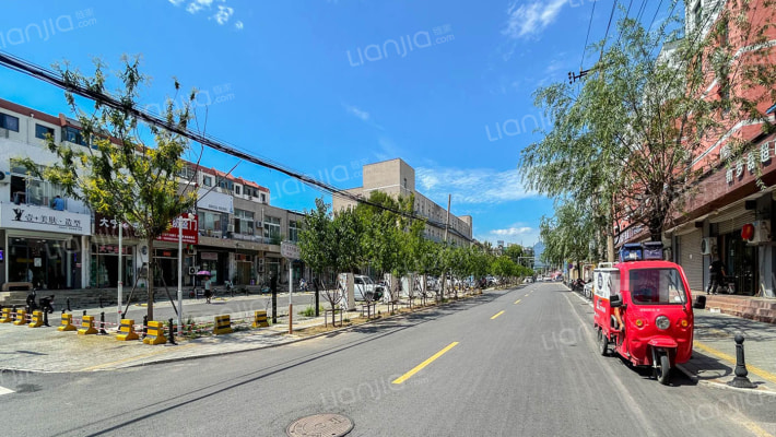 房山北大寺街外景图