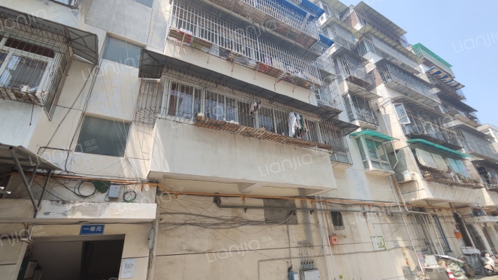 龙门南街77号外景图