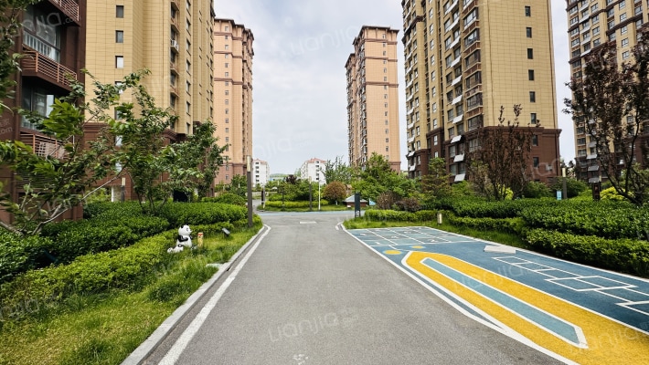 蓝光雍锦半岛外景图