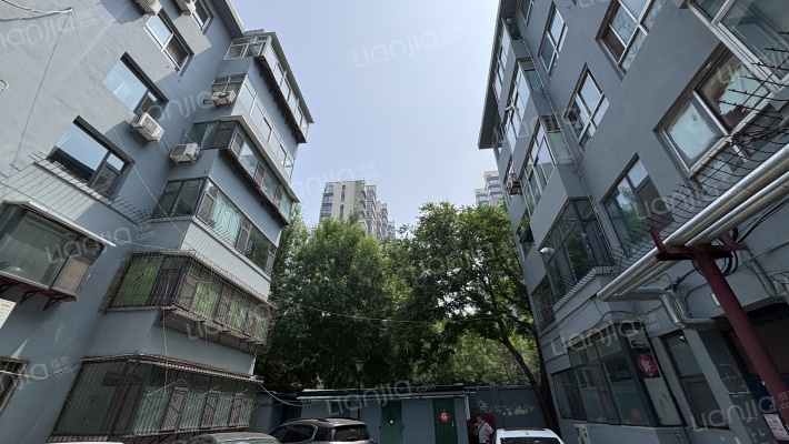 水产局宿舍外景图