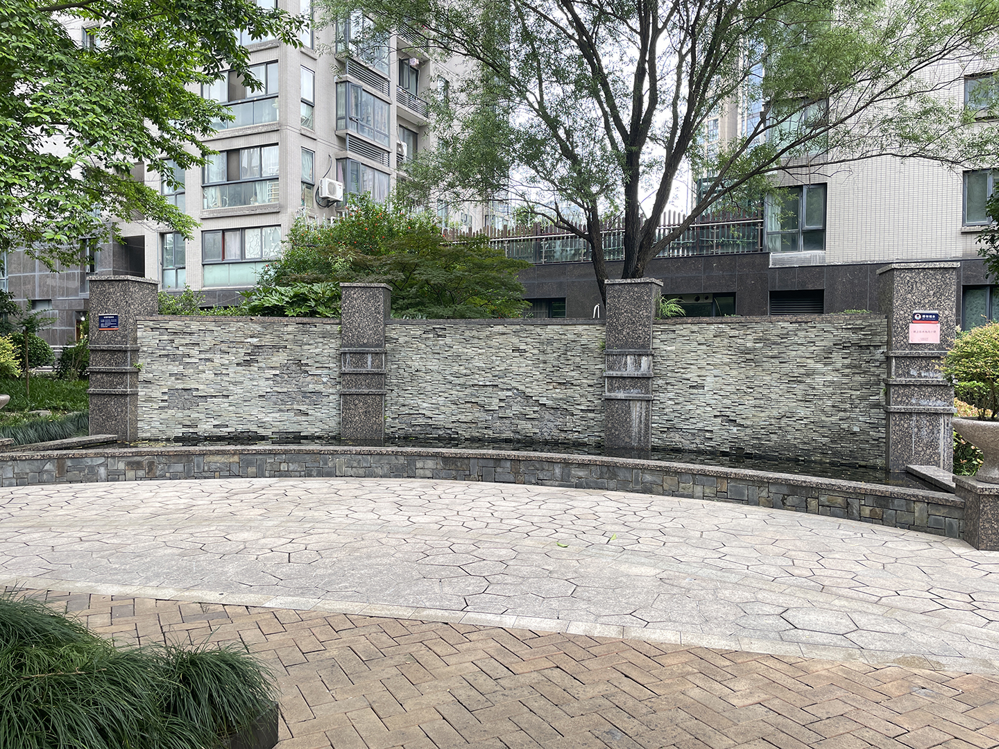 Water Mark City compound photo 19