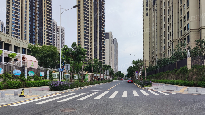 国贸天成二期外景图